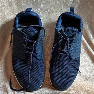 Men's Classic Navy Sneakers